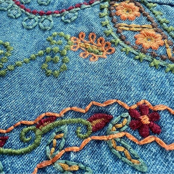 Y2K Denim & Co Embroidered Art To Wear Button Front Boho Denim Jean Jacket SZ M - Picture 12 of 15